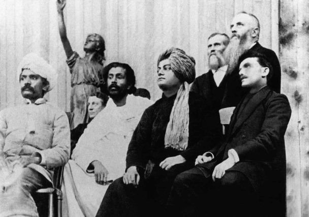 Photos from the life of Swami Vivekananda - Swami Vivekananda images - vivekananda photos - Vivekananda Chicago speech at Parliament of Religions Chicago 1893